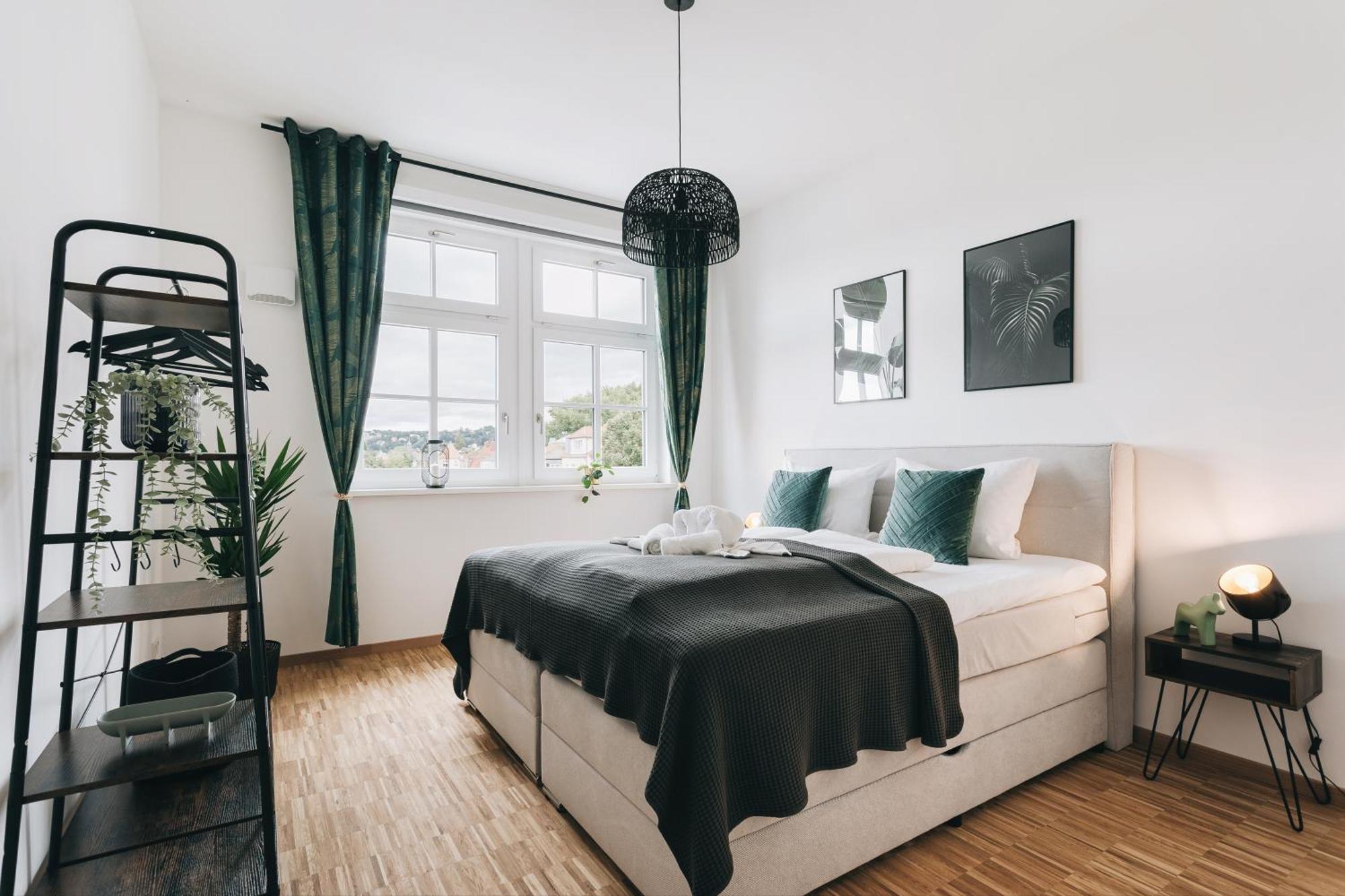 Oasis Appart - Wohnen In Dresden - Netflix - Tiefgarage - Dachterrasse Buitenkant foto